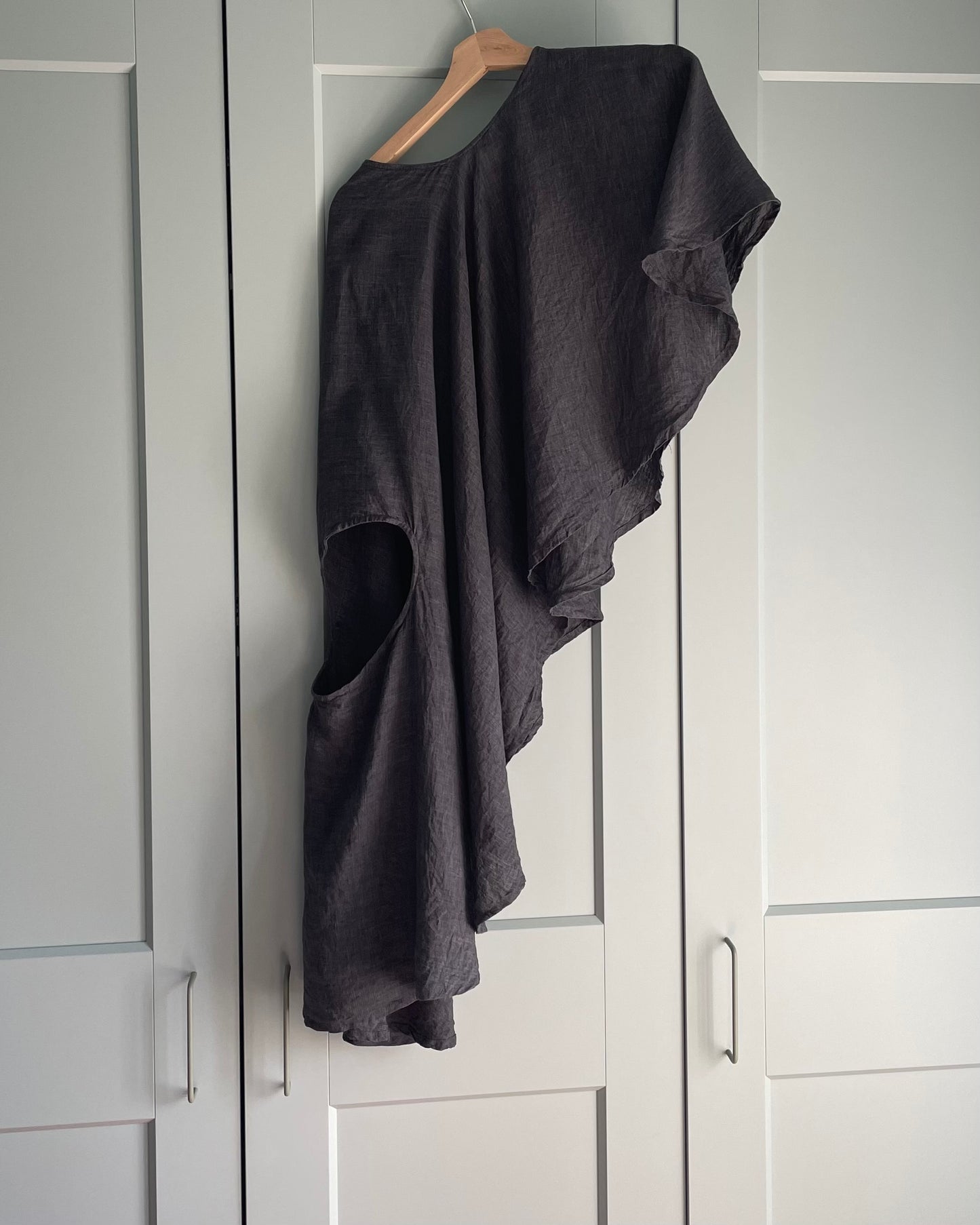 Vintage Designer Vuokko Grey Linen Asymmetrical Cape Top
