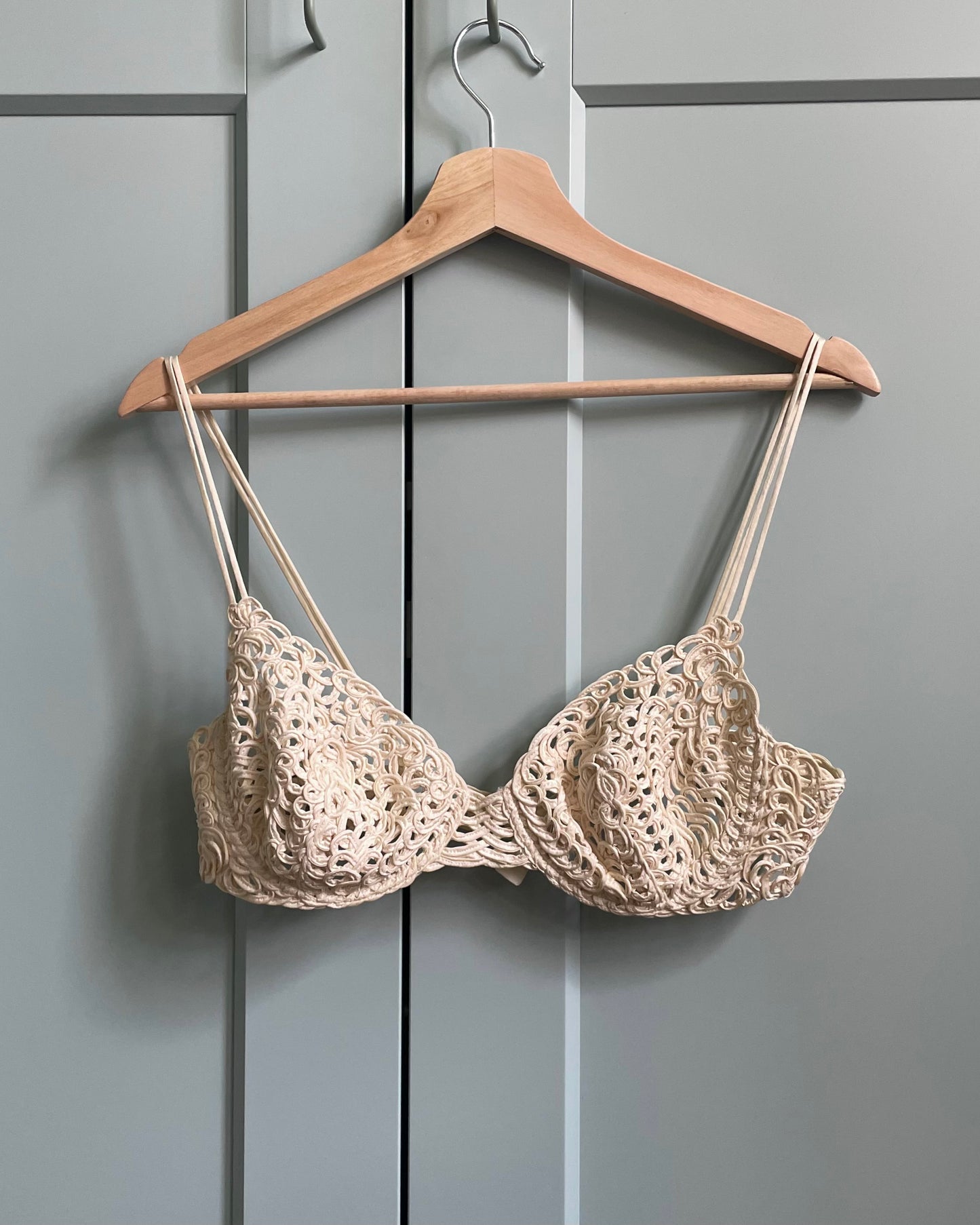 Preloved Designer La Perla Cream Silk Soutache Bra