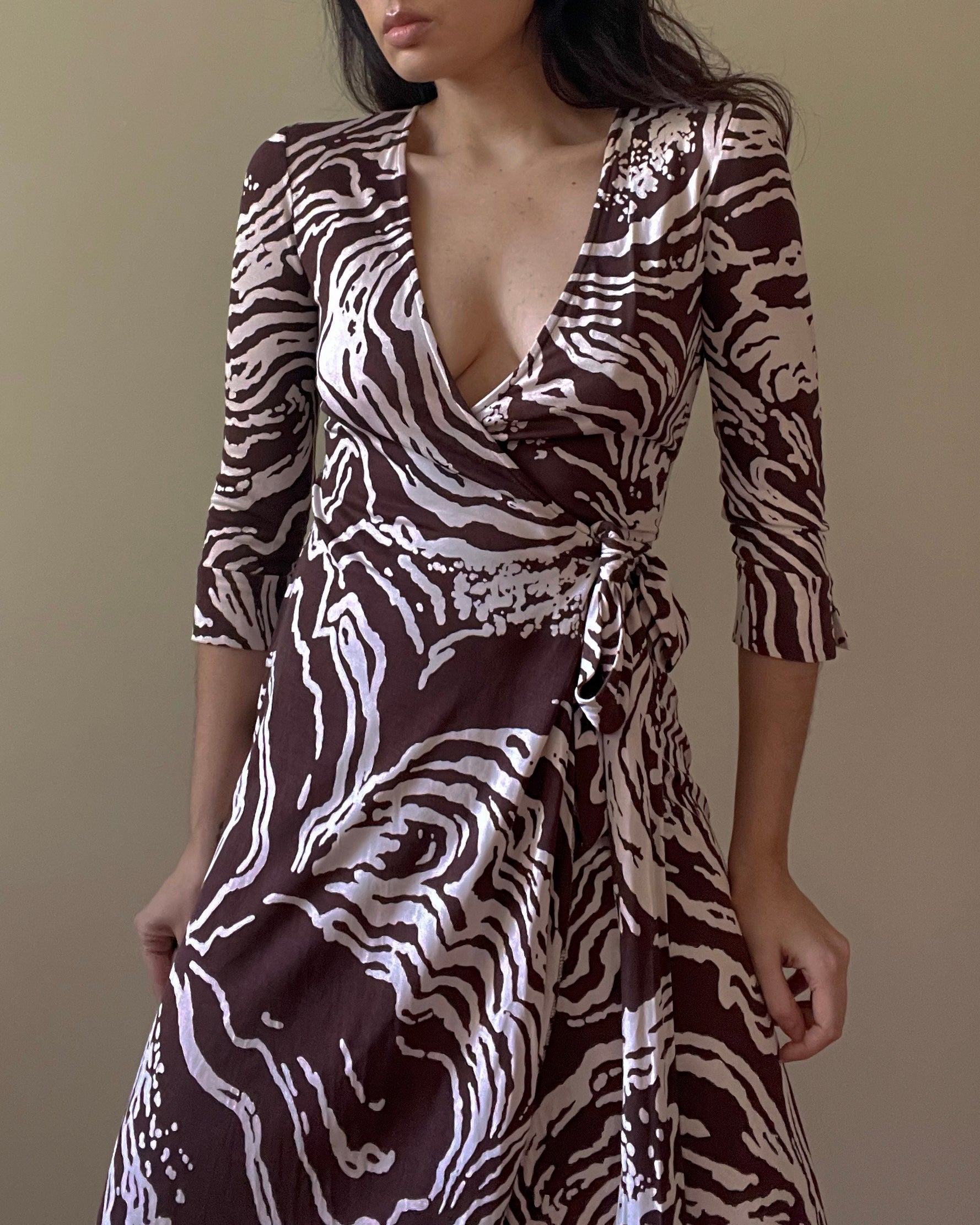 Suit of Lights Vintage Diane Von Furstenberg Chocolate Brown Print Silk Wrap Dress Suit of Lights Vintage Diane Von Furstenberg Chocolate Brown Print Silk Wrap Dress