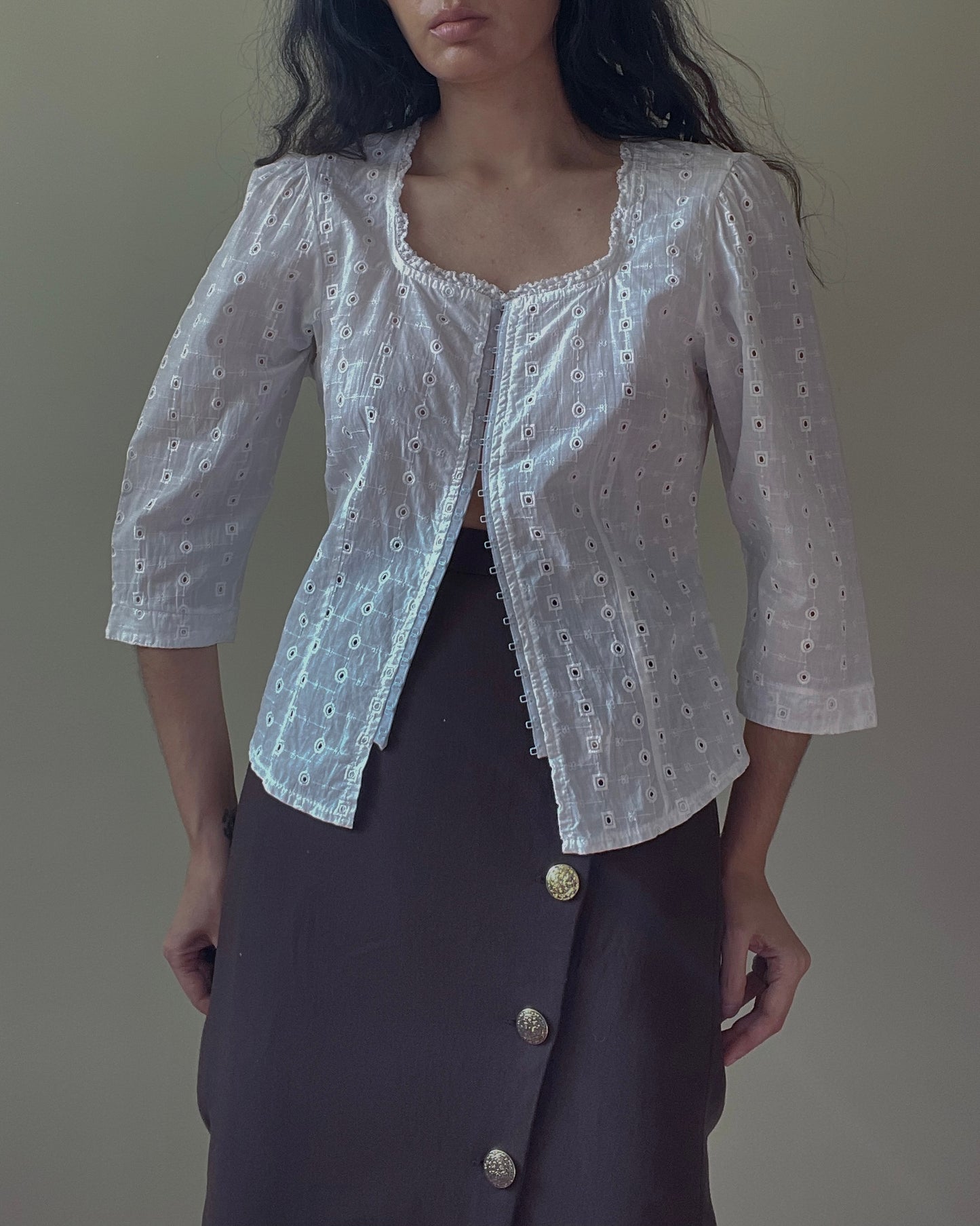 Vintage White Embroidered 3/4 Sleeve Corset Top