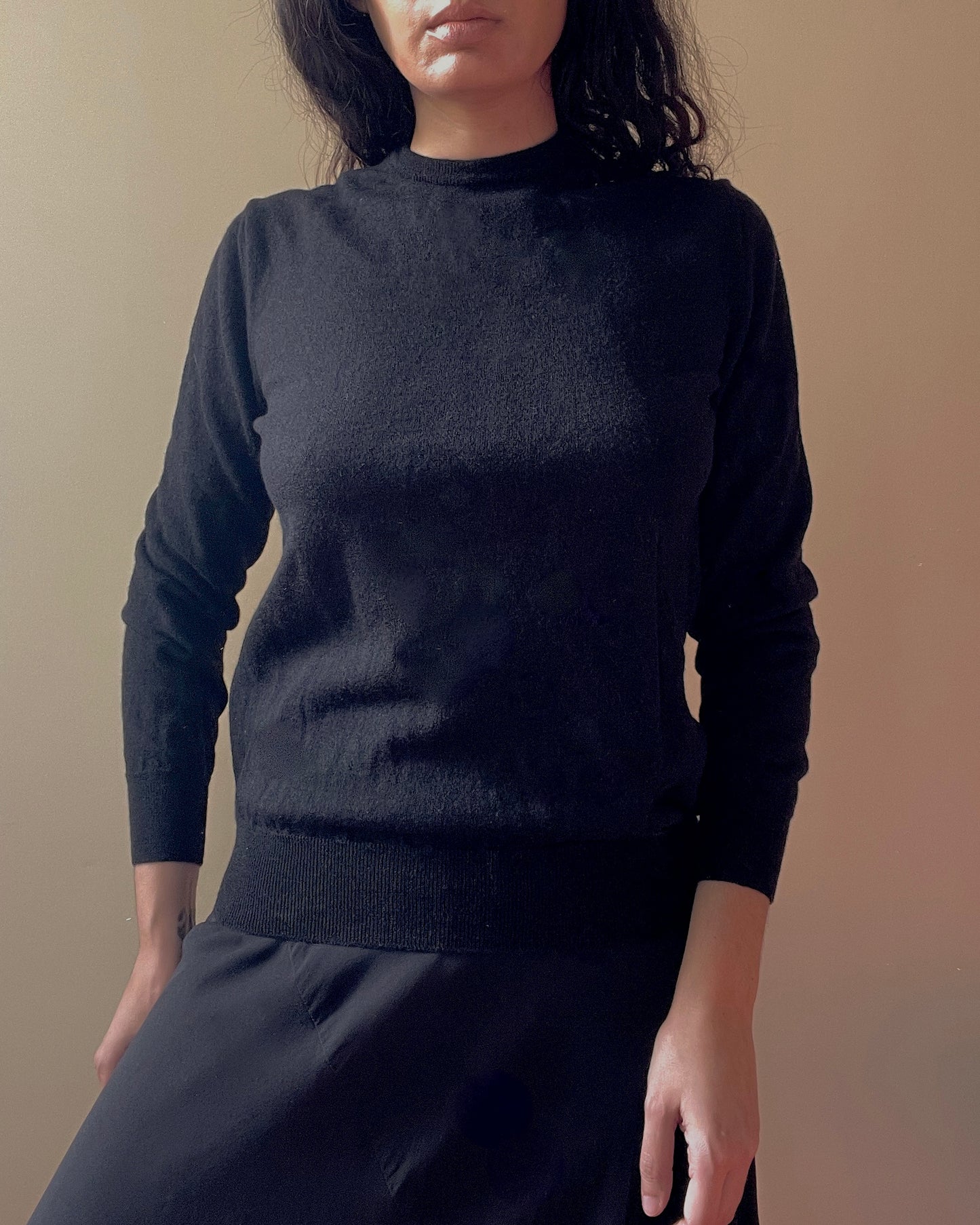 Vintage Brand Kangra Merino Black Crew Knit Sweater