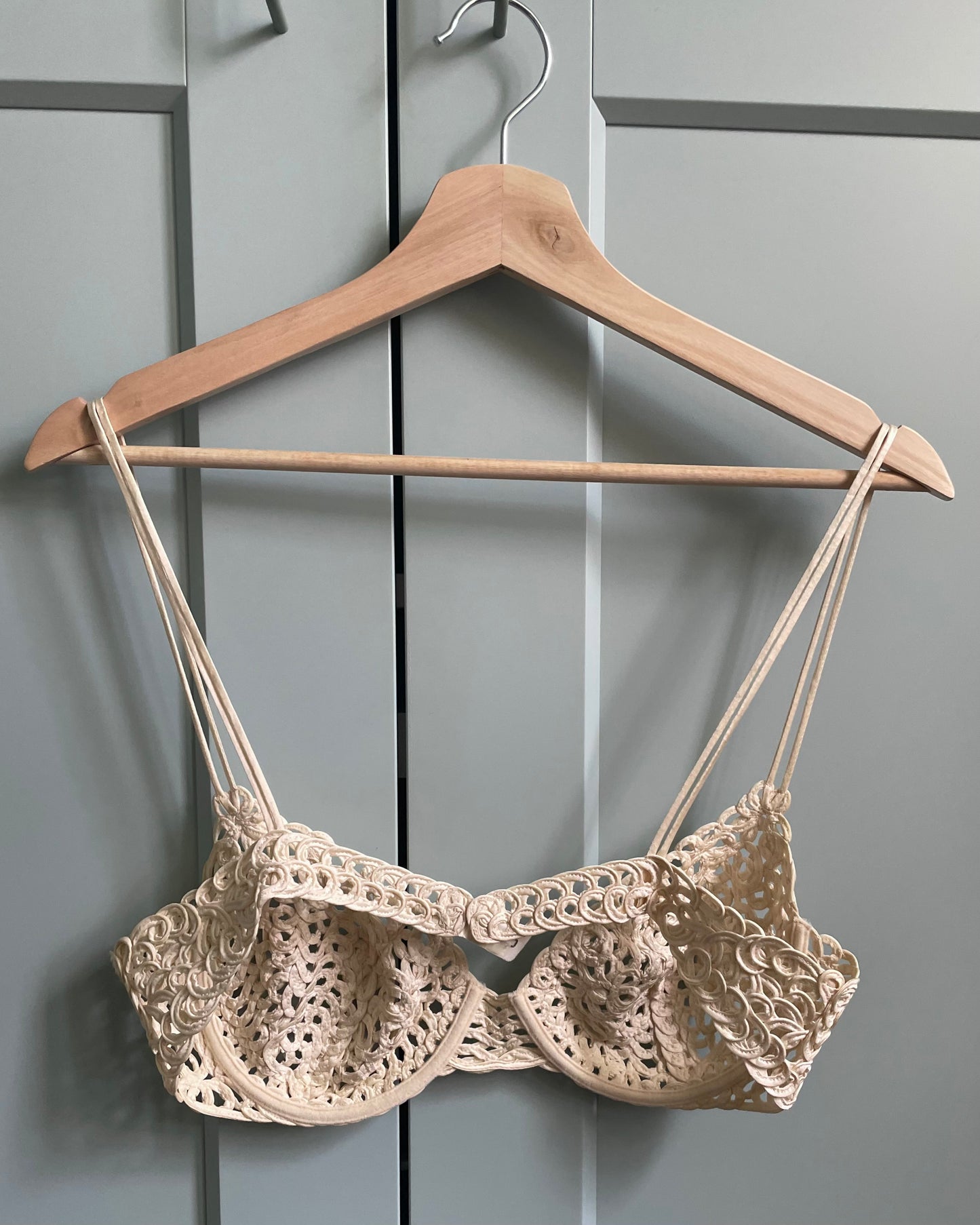 Preloved Designer La Perla Cream Silk Soutache Bra