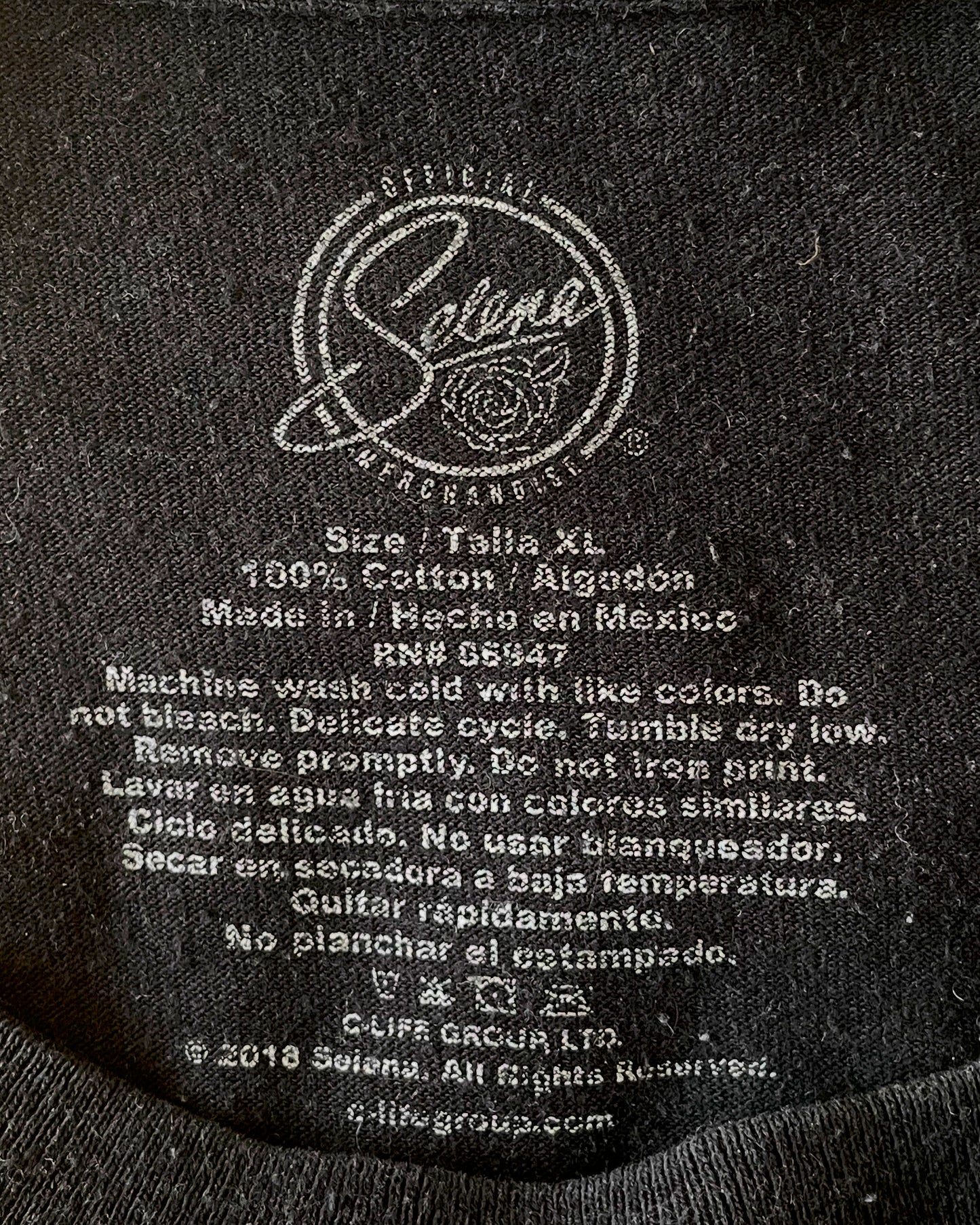 Preloved Selena Cropped Cotton Black Shirt