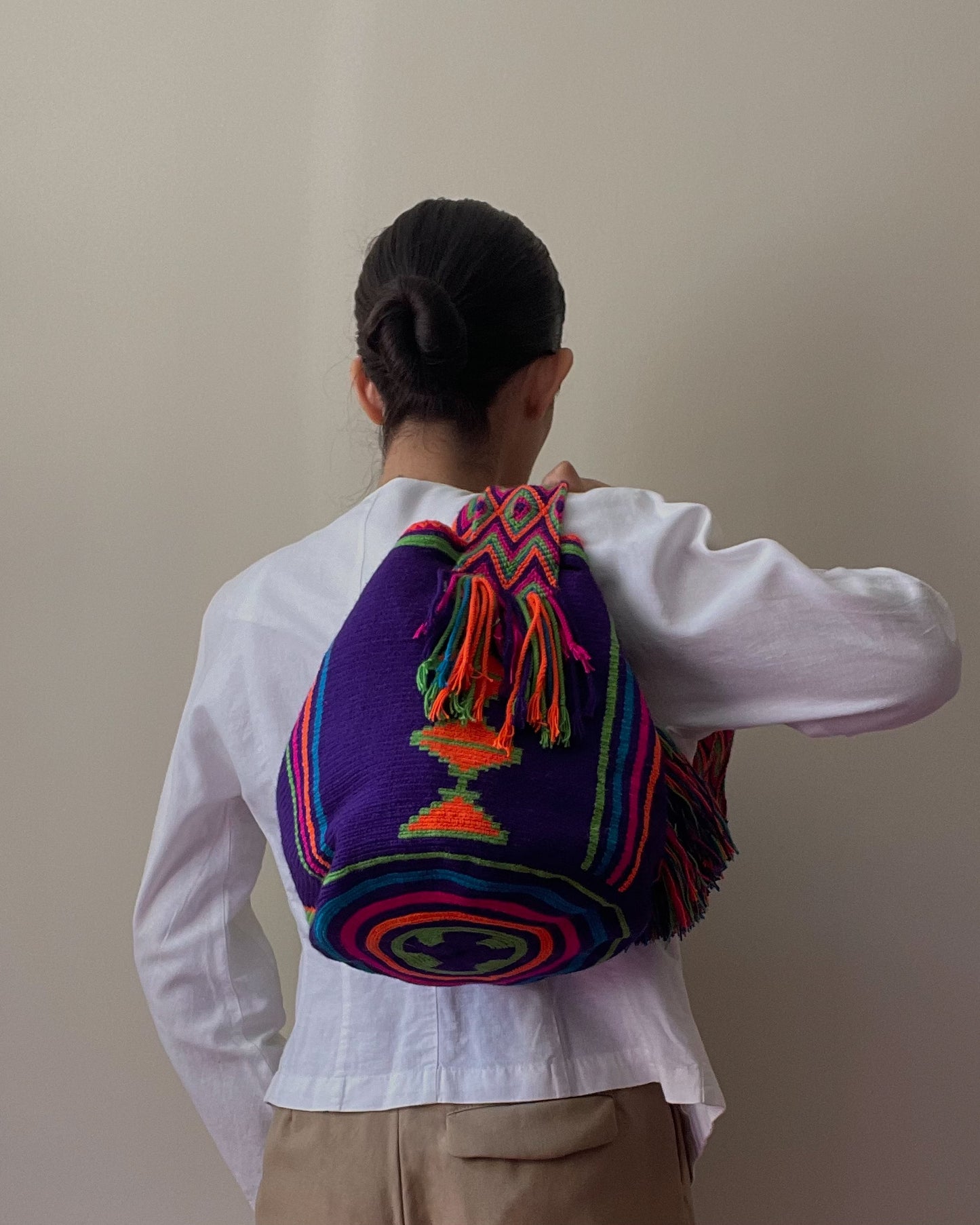 Vintage Colombian Mochila Bucket Shoulder Bag