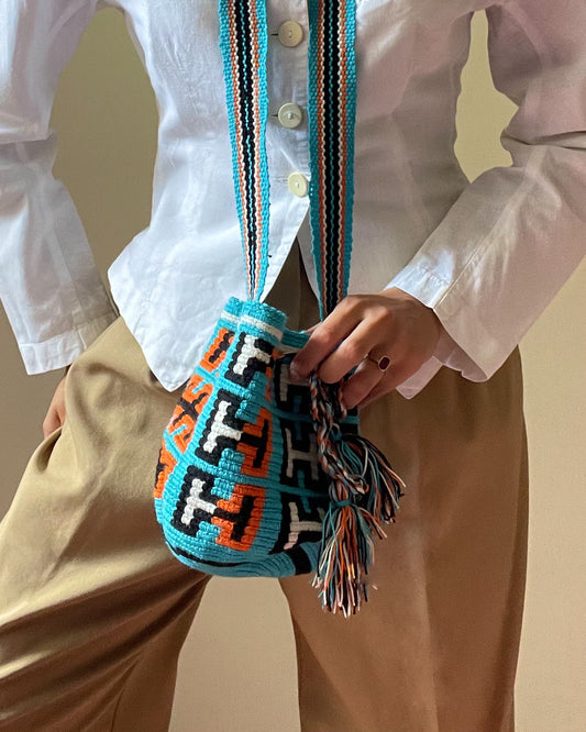 Vintage Colombian Mochila Bucket Shoulder Bag