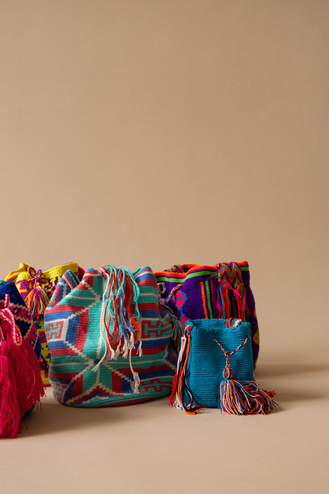 Vintage Colombian Mochila Bucket Shoulder Bag