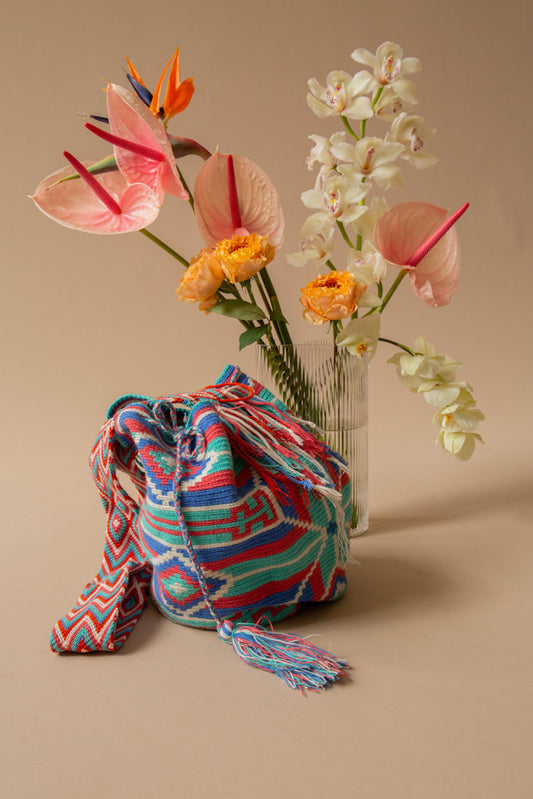 Vintage Colombian Mochila Bucket Shoulder Bag