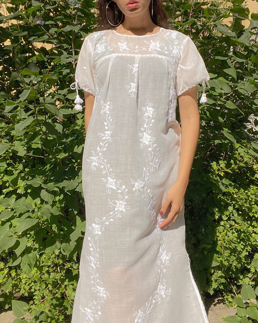 Vintage Floral Embroidered Nightgown