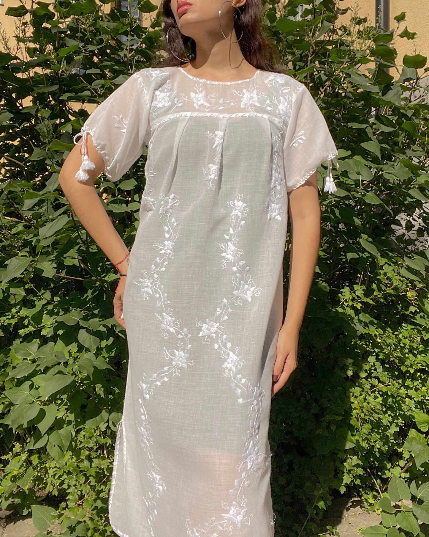 Vintage Floral Embroidered Nightgown