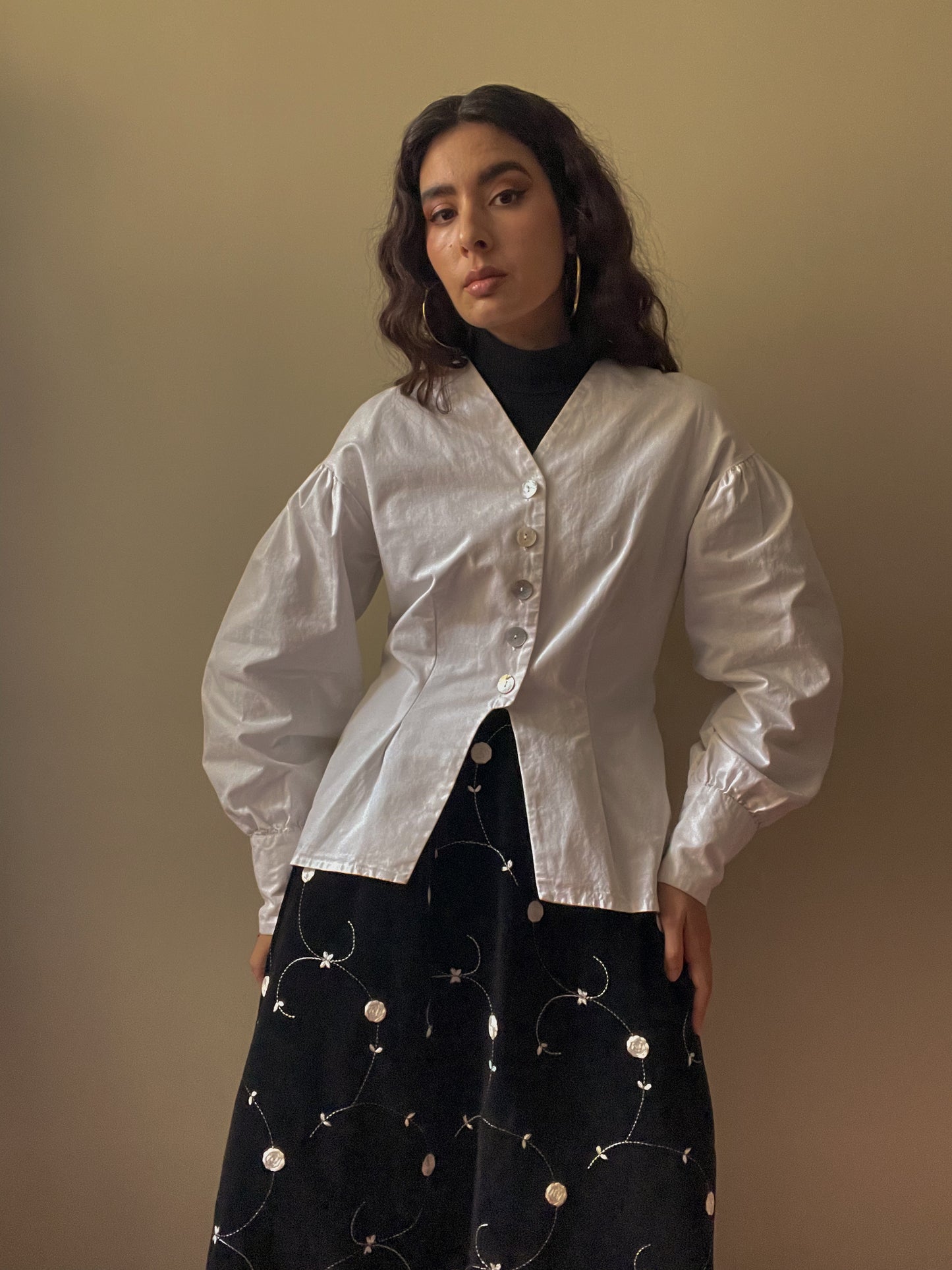 Vintage White Cotton Feminine Top
