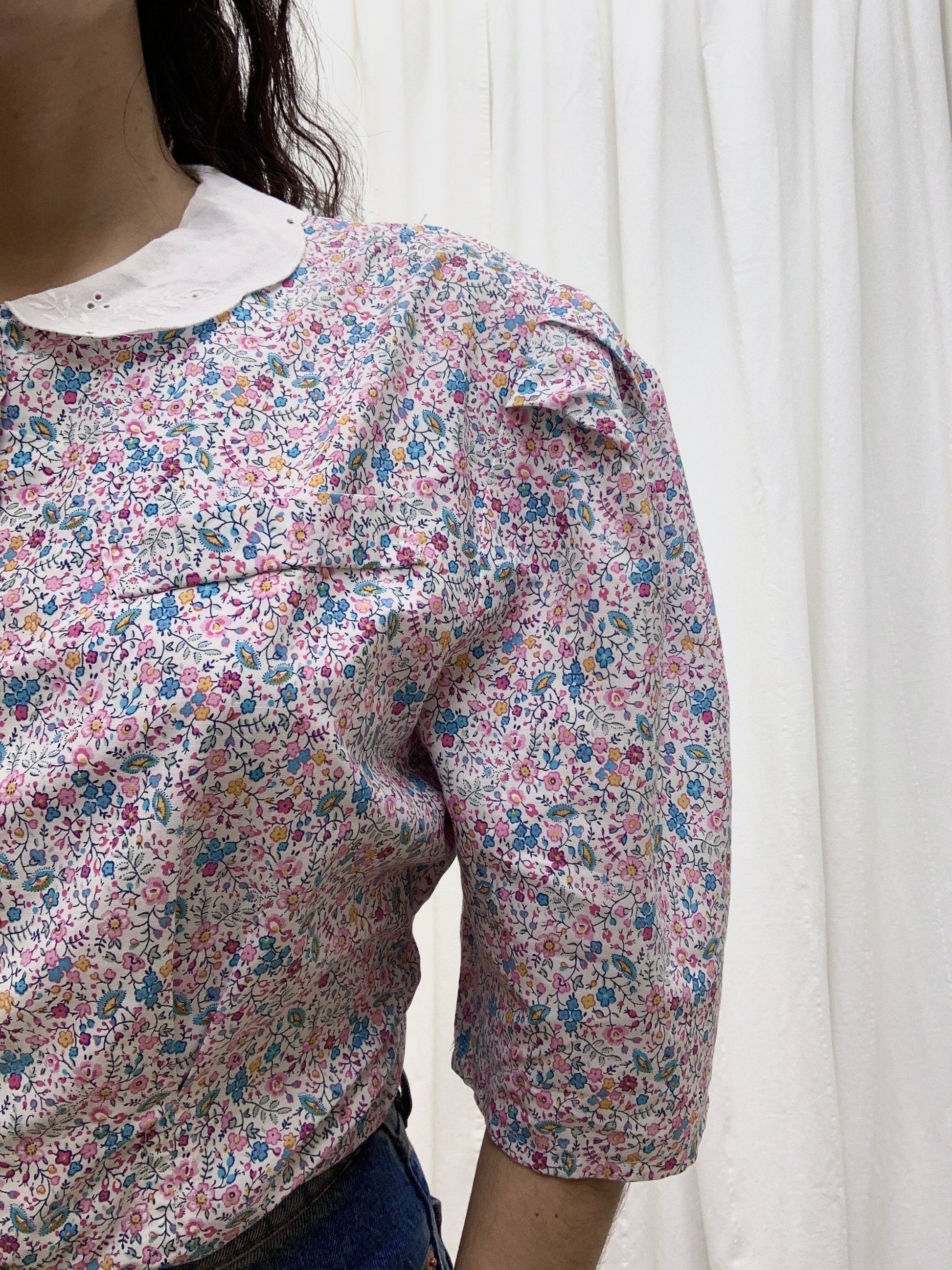 Suit of Lights Floral Puff Sleeve Colored Blouse 5