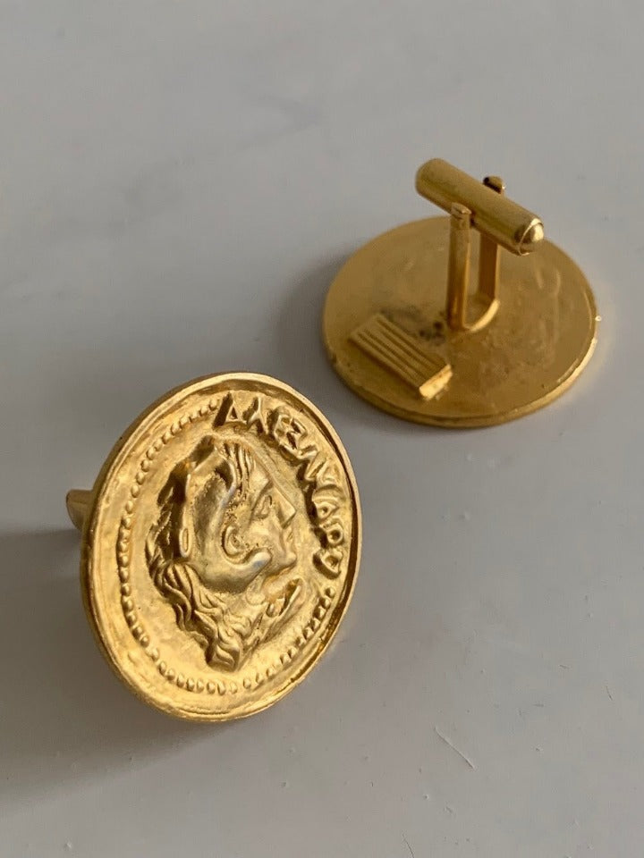 Suit of Lights Gorgeous Vintage Oversized Gold Plated Cufflinks Image 2