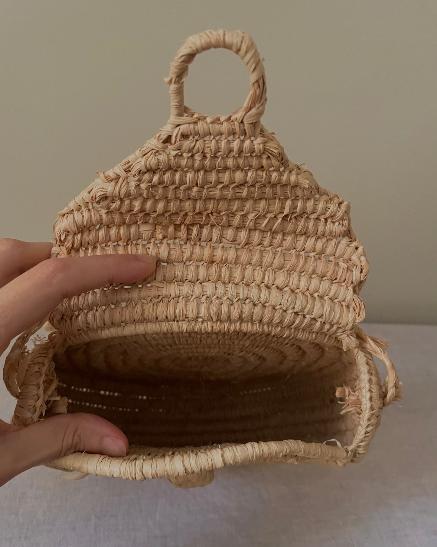 Vintage Straw Round Crossbody