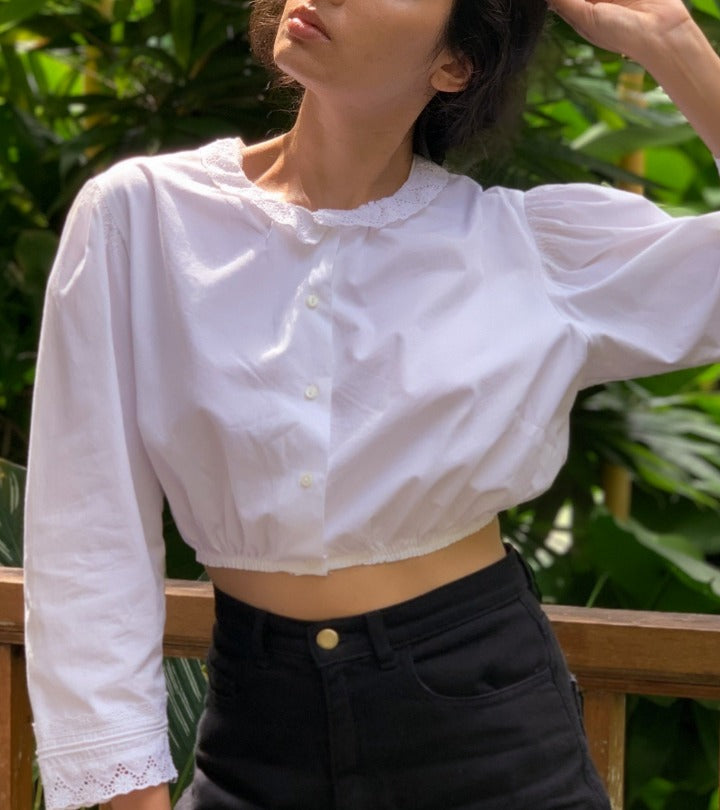 Vintage Cotton Cropped Blouse With Ruffle Lace Collar 1